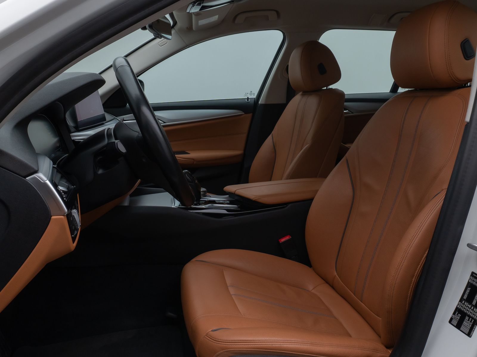 Fahrzeugabbildung BMW 520d Kamera Leder HiFi Sport AHK Alarm Parkassis