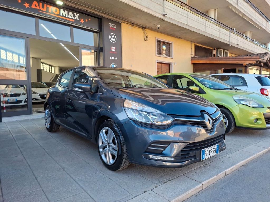 Image of Renault Clio