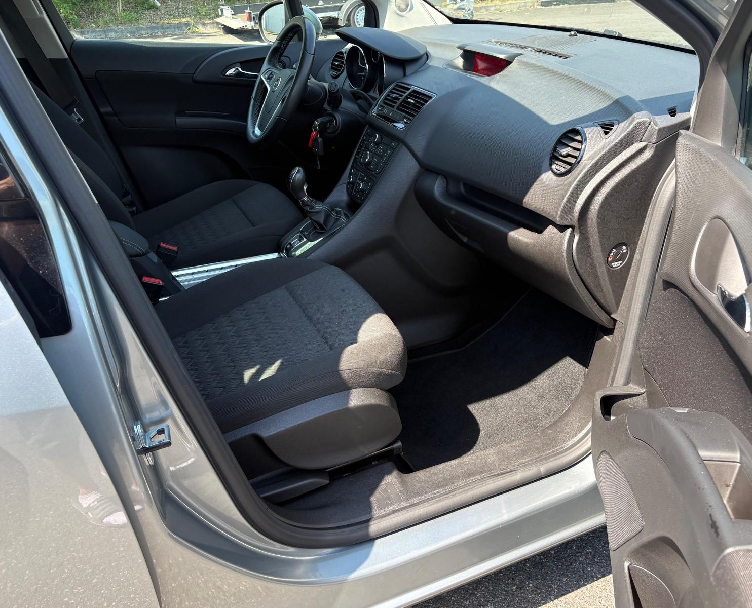 Opel Meriva B Active Sport /KLIMA/PDC/SHZ/NEUTÜV