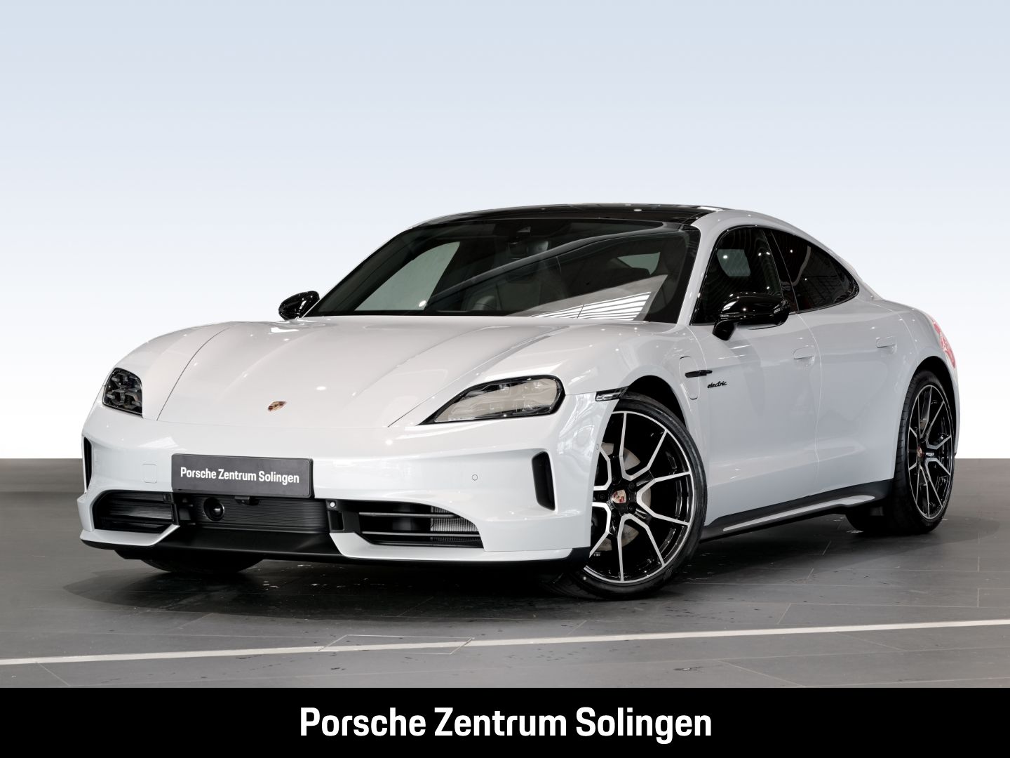 Porsche Taycan 4 Black Edition PANO SportDesign 21'' Bei