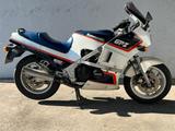 Kawasaki GPZ 600 R   ZX600A - Offers matching your search criteria