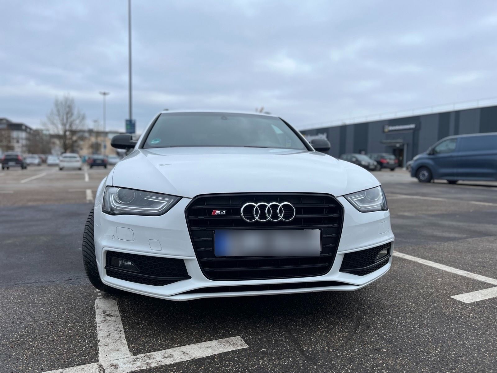 AUDI Audi S4 3.0 TFSI S tronic quattro Avant -