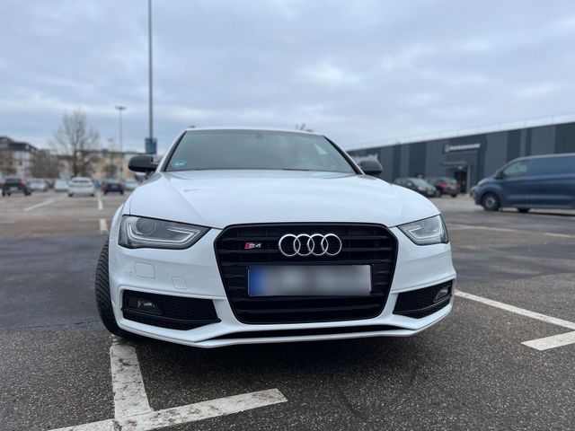 AUDI Audi S4 3.0 TFSI S tronic quattro Avant -