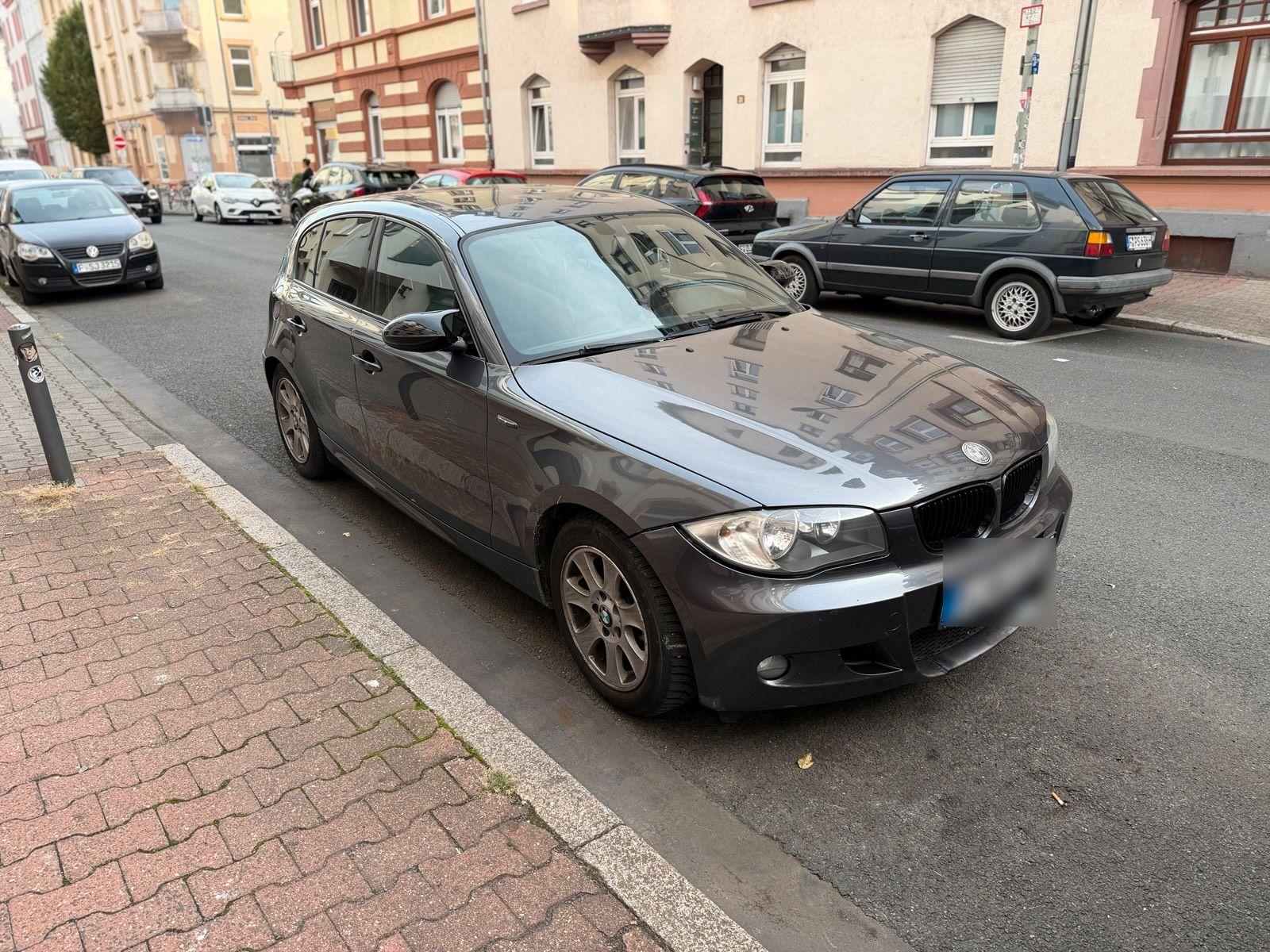 BMW 120