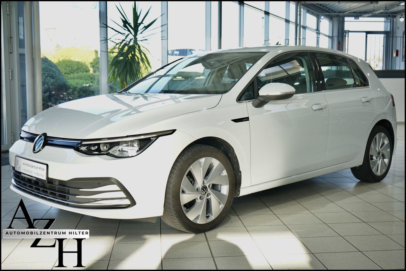 Volkswagen Golf VIII Carplay / Navi / Start - Stop