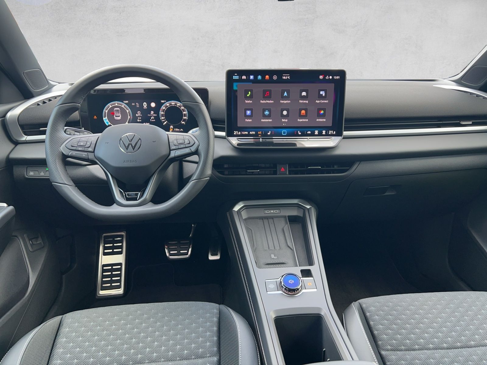 T-Roc R-Line 1.5 eTSI Navi*ACC*Black Style