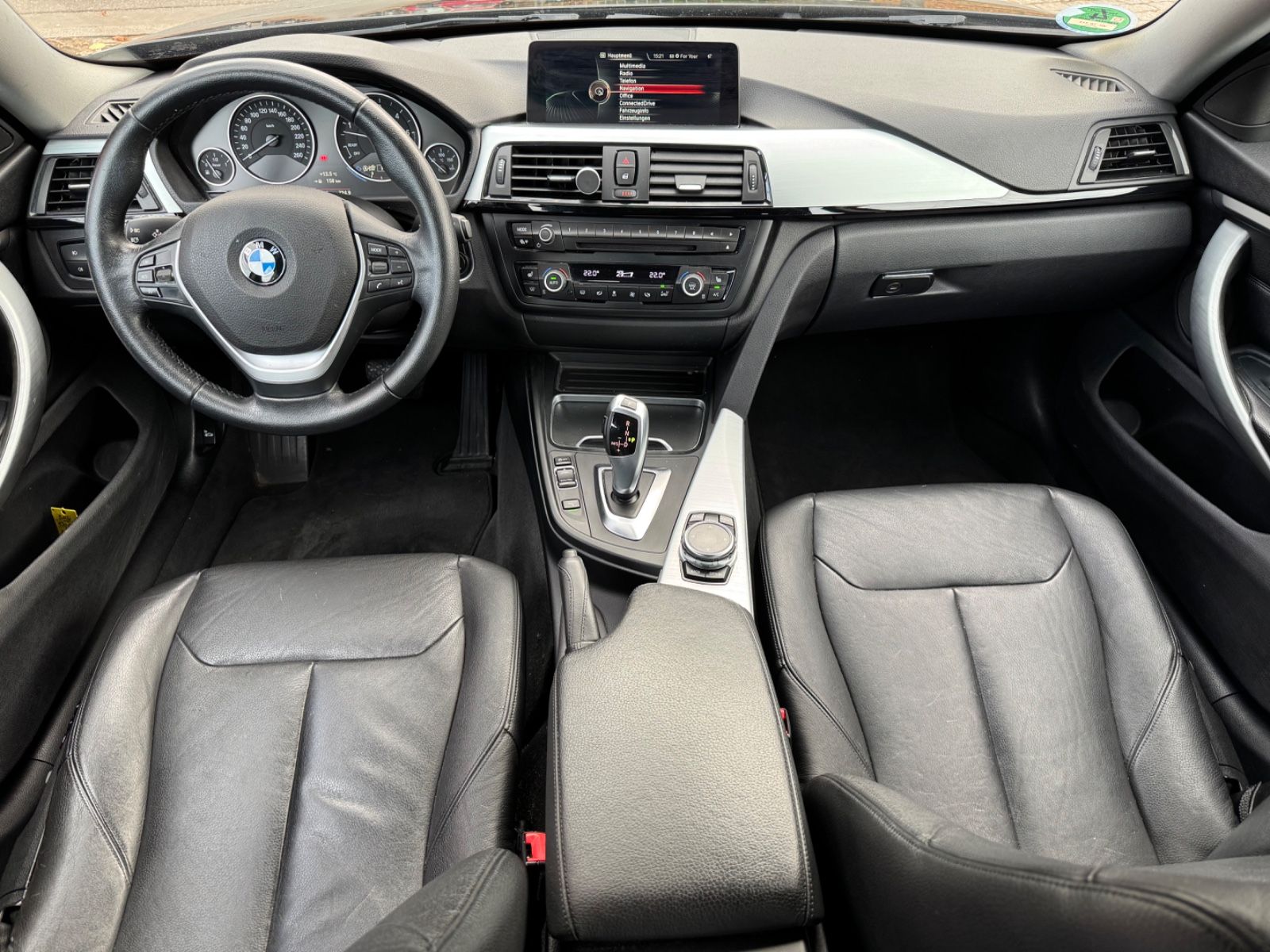 Fahrzeugabbildung BMW 430d xDrive Gran Coupé NAVI*LEDER*BI-XENON*LED