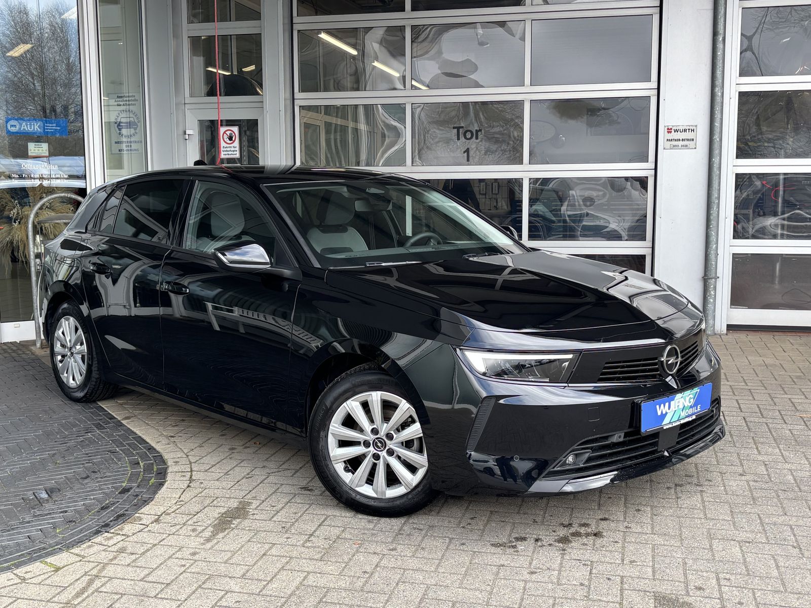 Opel Astra 1.2 Turbo Lim. Edition LED CAM NAVI DAB  imagem 3