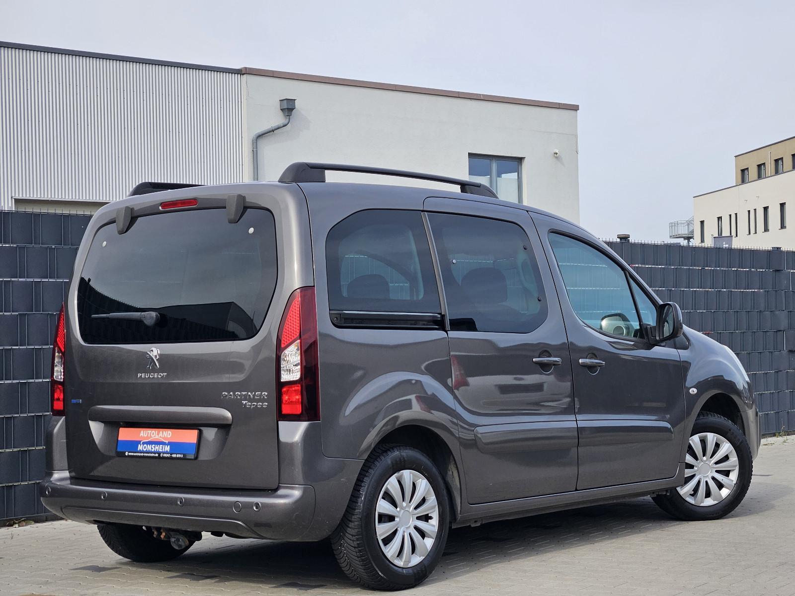 Peugeot Partner Tepee 1.2 e-THP Allure PANO NAV KAM AHK