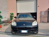 Porsche Cayenne 3.2 V6 250CV NAVY PELLE - gebrauchte Porsche Cayenne aus dem Jahr 2004