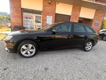 Audi A4 - 12