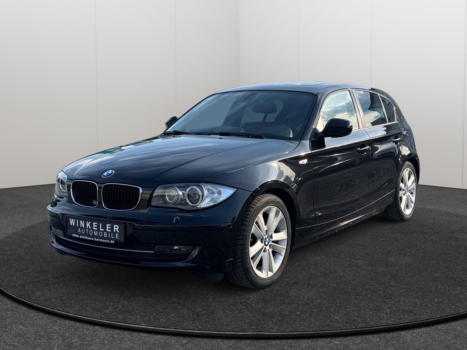 BMW 118 - 1