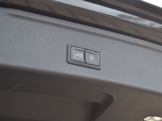 A4 Avant 40 TFSI S-tronic S line AHK/MATRIX/18-Z
