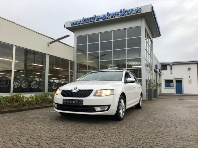 SKODA Octavia Combi Ambition *export*