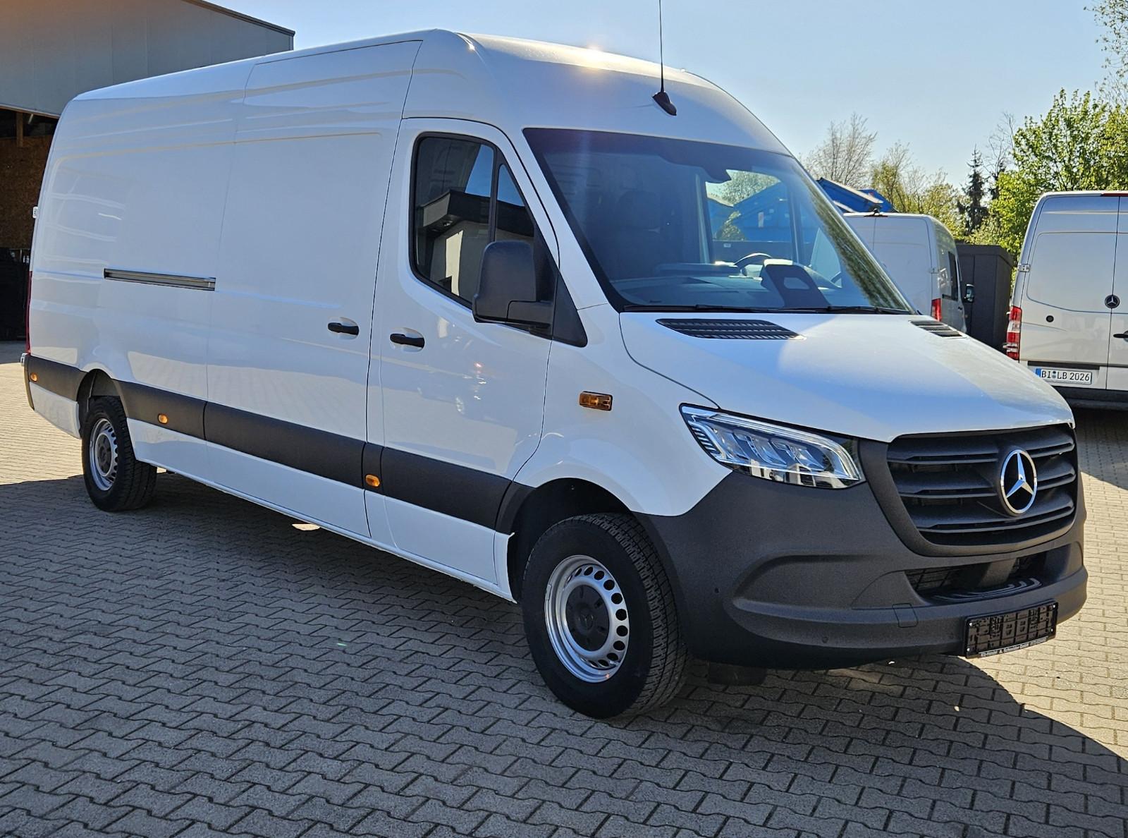 Mercedes-Benz Sprinter 317 Maxi Klima SHZ Kamera Navi AHK3,5t