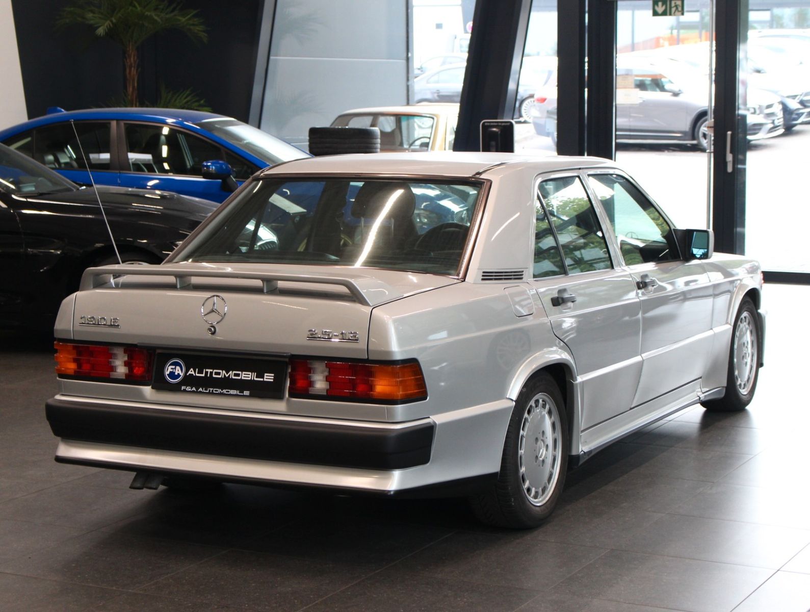 Fahrzeugabbildung Mercedes-Benz 190 2.5 16V*1.Hand *Sammlerzustand