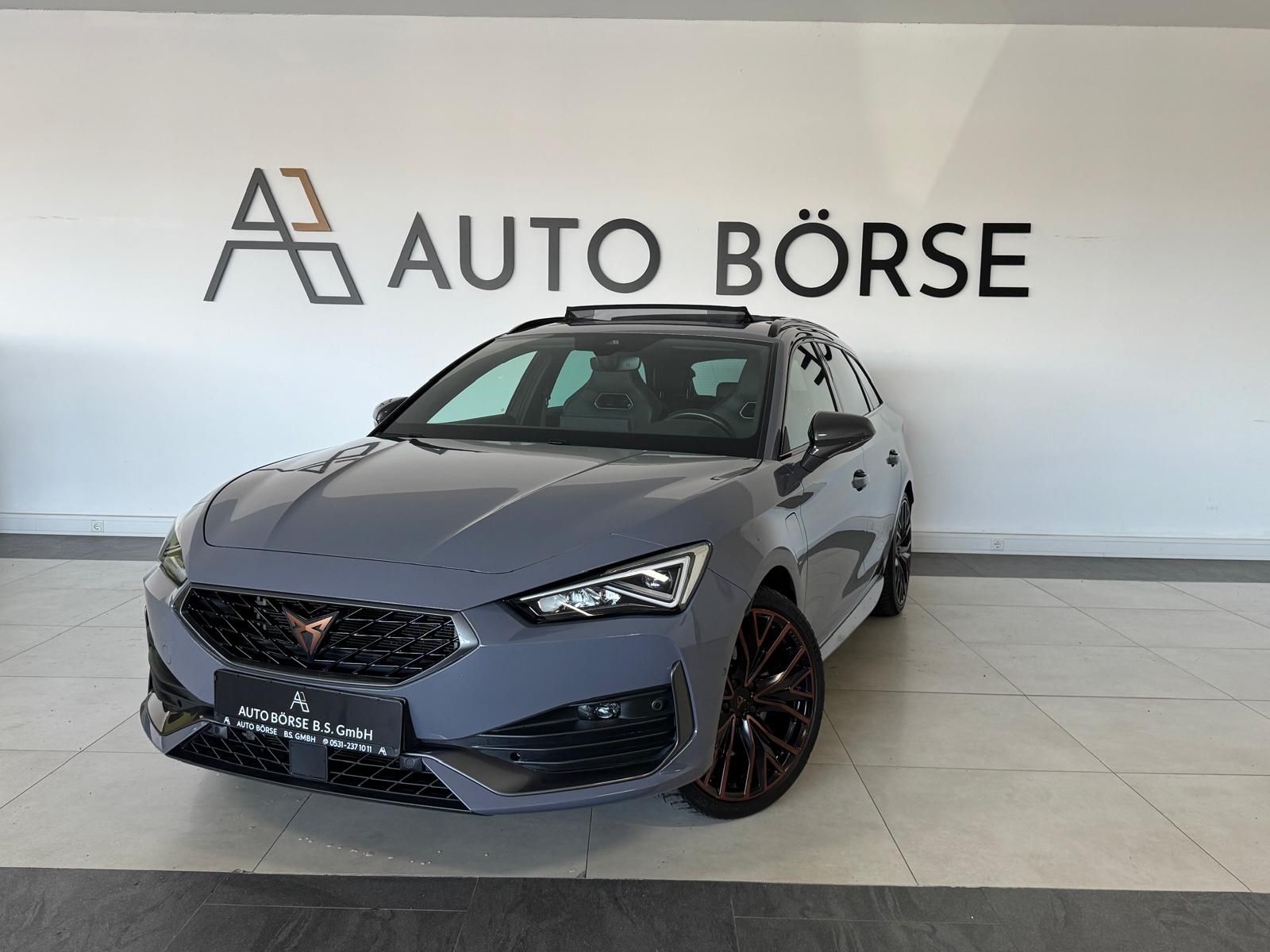 CUPRA Leon SP VZ 1.4 eHybr DSG*PANO*CAM*LED*NAVI*ViCo