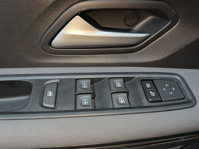Fahrzeugabbildung Dacia Jogger Extreme+ TCe 110 7-Sitzer