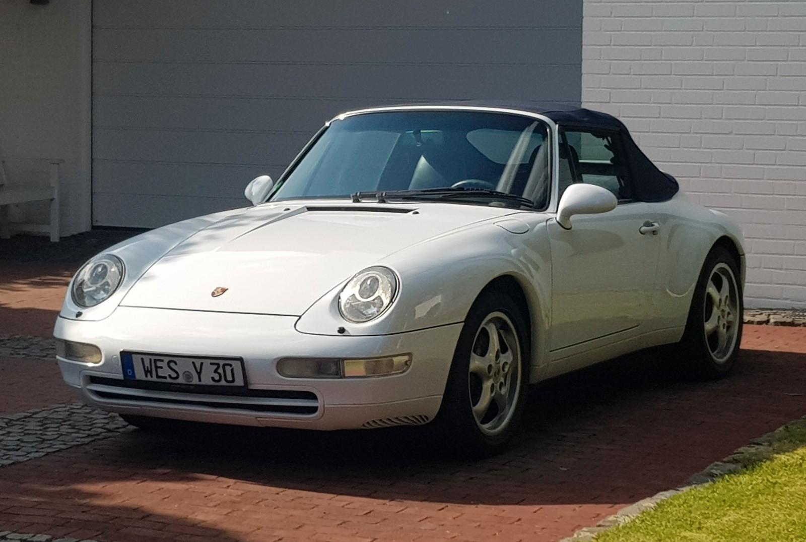 Porsche 993 Carrera Cabriolet 