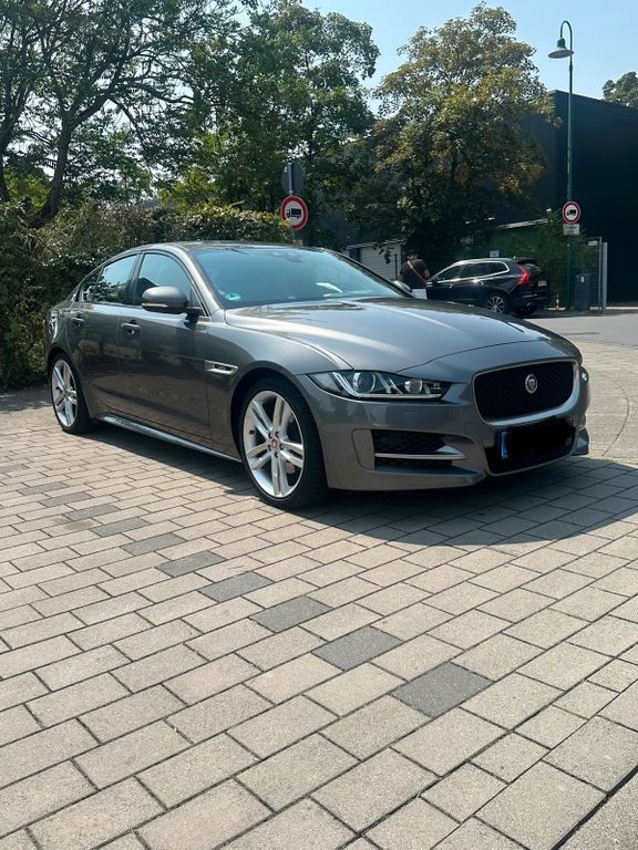 Image of Jaguar XE