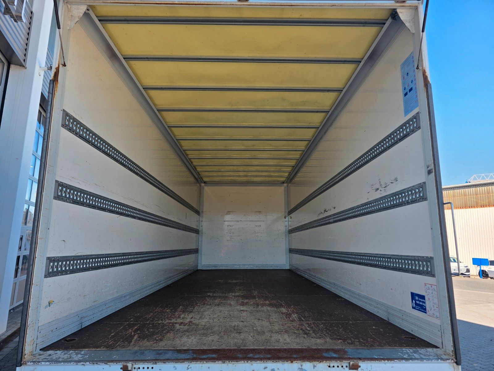 Fahrzeugabbildung Iveco Eurocargo 120E25 LBW 1.500kg Klima Standheizung