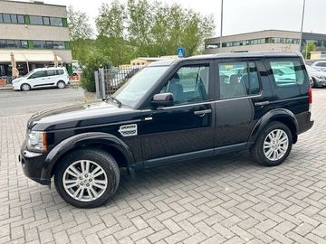 Land-Rover Discovery - 4