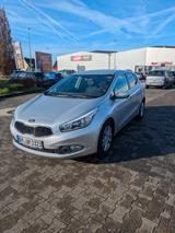 Kia cee'd / Ceed 1.4 CVVT Attract Attract - Kia: Cee D Attract