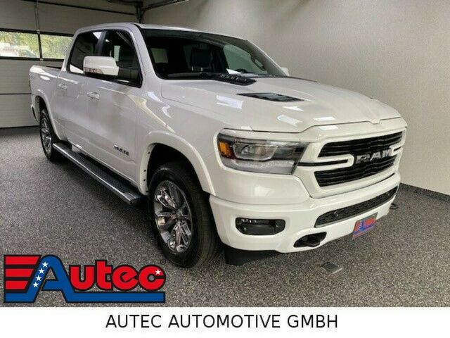 Dodge LARAMIE CREW CAB SPORT  12"  HEMI 4x4