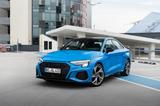 Audi S3 HUD MATRIX KEYLESS PANO AMBIENT BANG - Audi S3 in Frankfurt (Main)