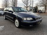 Volvo V70 2.4 - gebrauchte Volvo V70 aus dem Jahr 2000