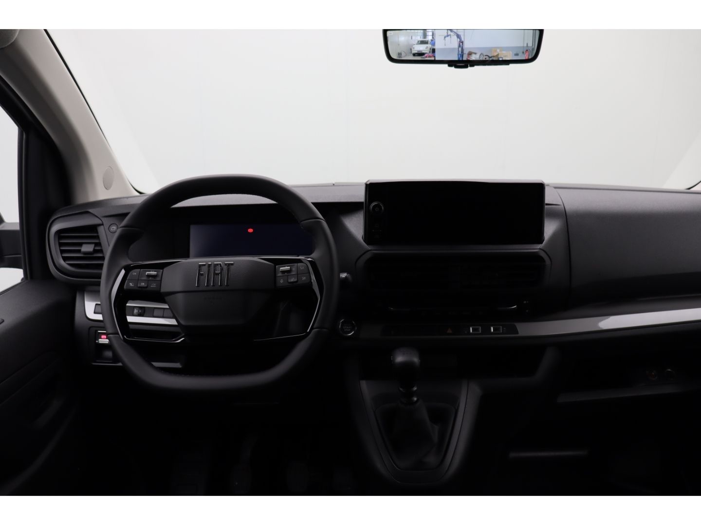 Fahrzeugabbildung Fiat Scudo L2 Multicab Basis Digitales Cockpit AHK