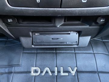Fahrzeugabbildung Iveco Daily 35C18 V L3*Zwillingsbereift*3500kgAHK*