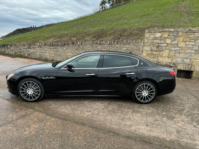 Maserati Quattroporte 3.8 V8 GTS Automatik