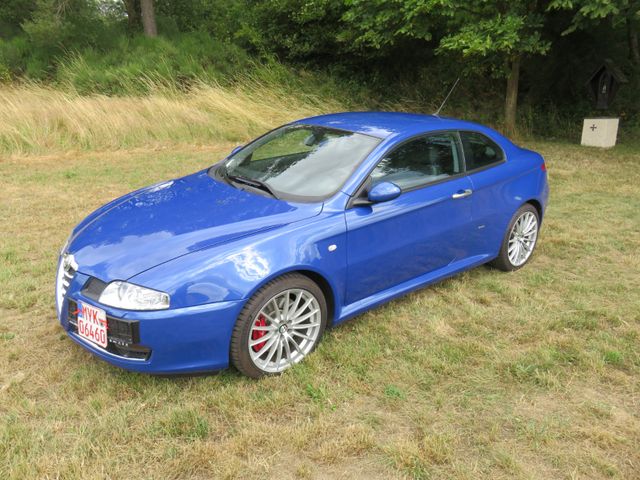 Alfa Romeo GT 3.2 V6 24V Distinctive  SAMMLER  TOP