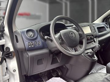 Opel Vivaro - 12