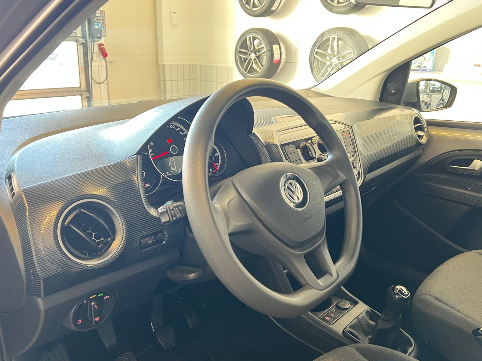 Fahrzeugabbildung Volkswagen up! move 1.0 *Klima, Composition Phone, PDC hint