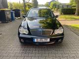 Mercedes-Benz Mercedes Benz. C  320 Avantgarde  LPG - Mercedes-Benz C 320 aus 2004