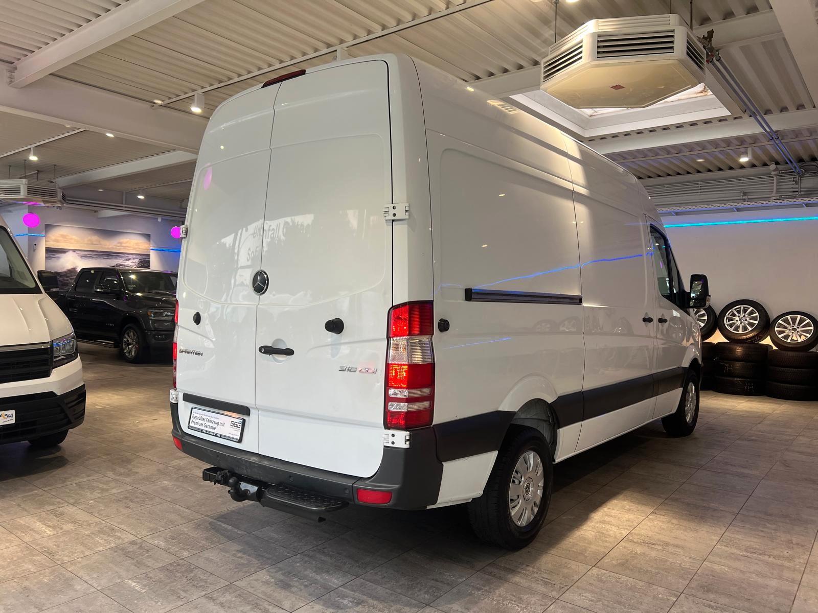 Mercedes-Benz Sprinter 316 CDI Hochdach*AHK*Navi*Klima*Regal*