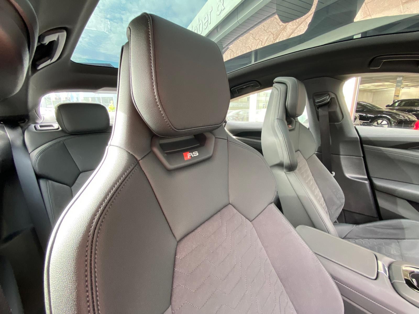 Fahrzeugabbildung Audi RS e-tron GT Quatt BLACK EDIT+PANO+MATR+B&O+KAM+