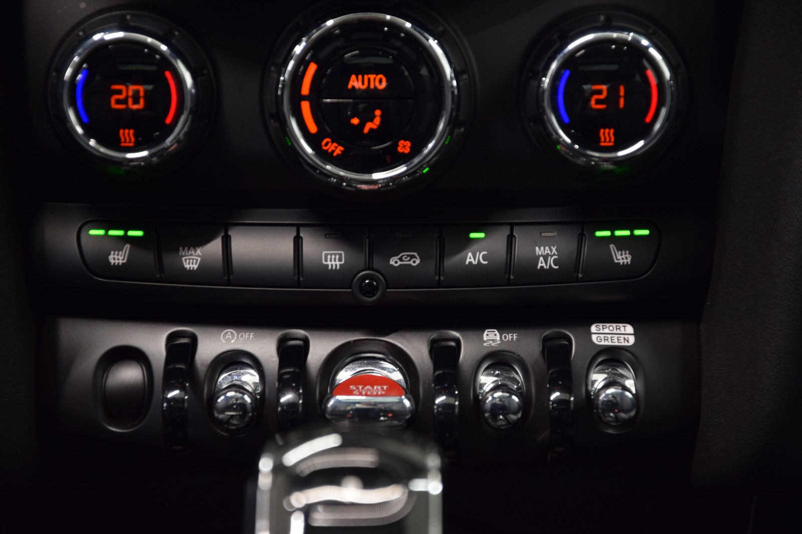 Fahrzeugabbildung MINI John Cooper Works LED Voll-Leder HuD h/k Panoram