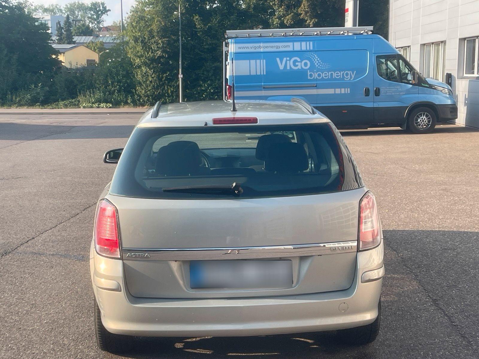 Opel Astra 2006 — photo 5