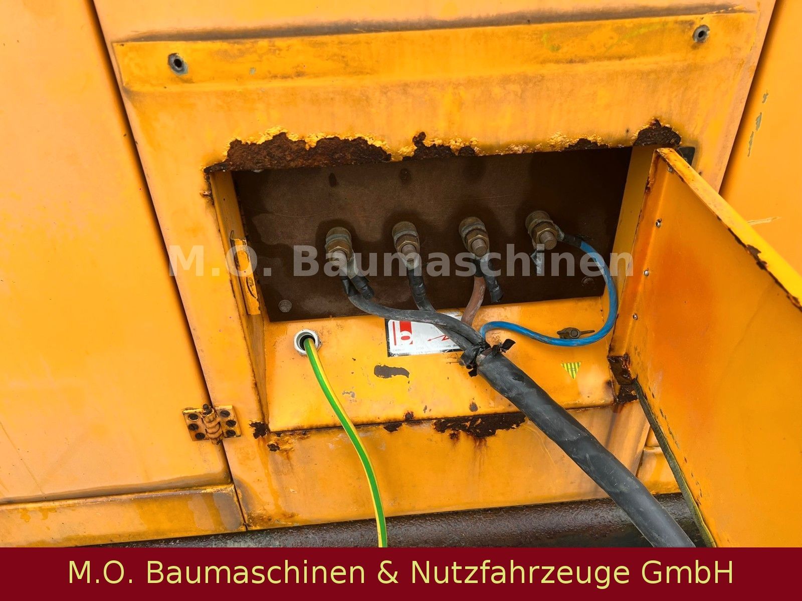 Fahrzeugabbildung Andere Bob 4492 /365 Kva/ Generator / Perkins
