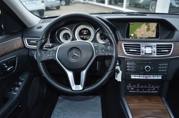 Mercedes-Benz E 350 T BlueTec 4Matic 7G-Tronic Avantgarde Edit
