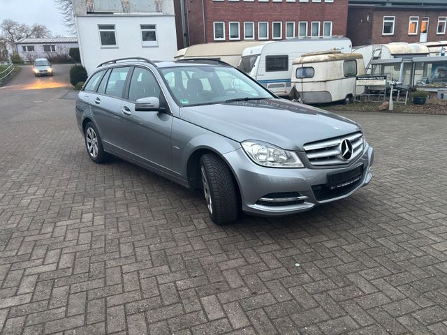 Mercedes-Benz C 180 T CGI BlueEfficiency