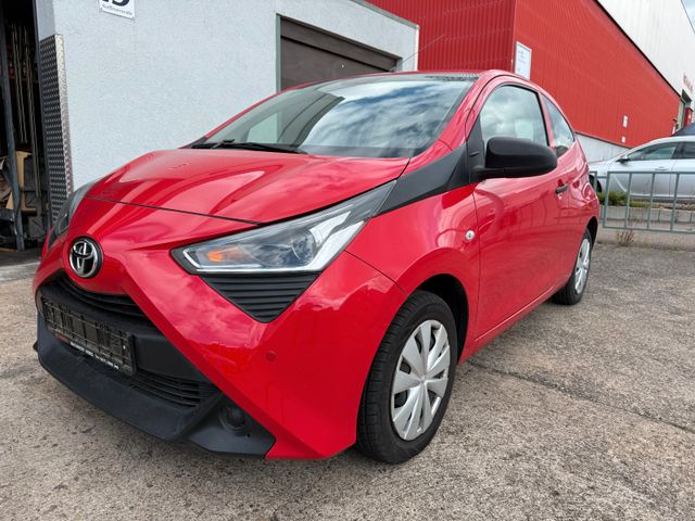 Toyota Aygo AYGO x UNFALLFREI 1 HAND 5.900 KM