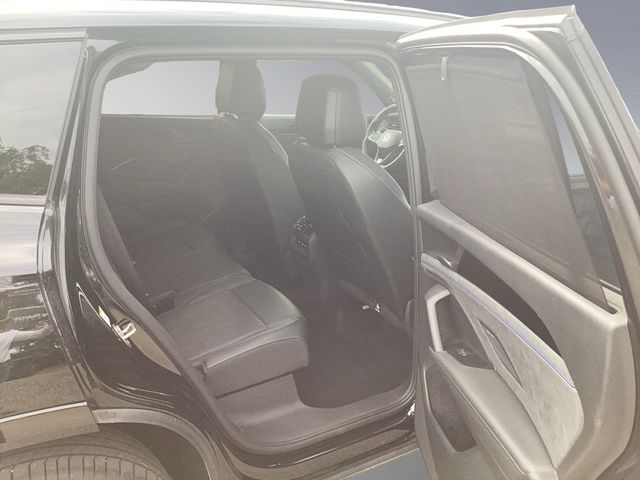Tayron 2.0TDI DSG 4Motion R-Line