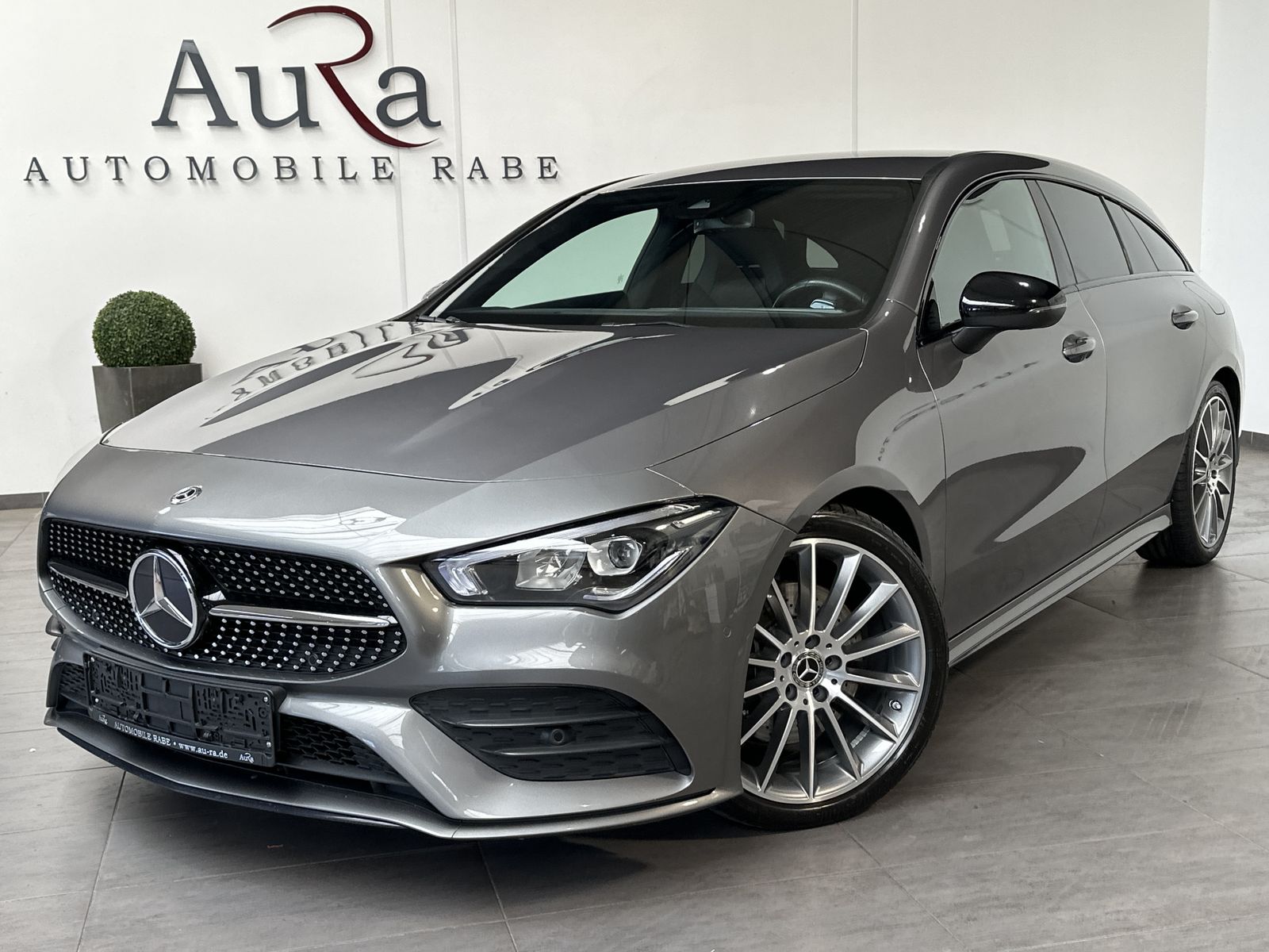 Fahrzeugabbildung Mercedes-Benz CLA 220 Shooting Brake d AMG-Line NAV+LED+KAM+PP