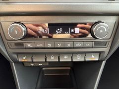 Fahrzeugabbildung Seat Toledo Style 1.2 TSI - Navi*Kamera*LED*Sitzhzg!!