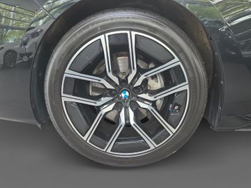 BMW 740 - 6