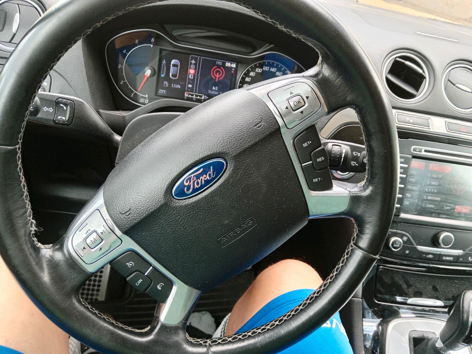 Ford S-MAX 2012 — photo 7